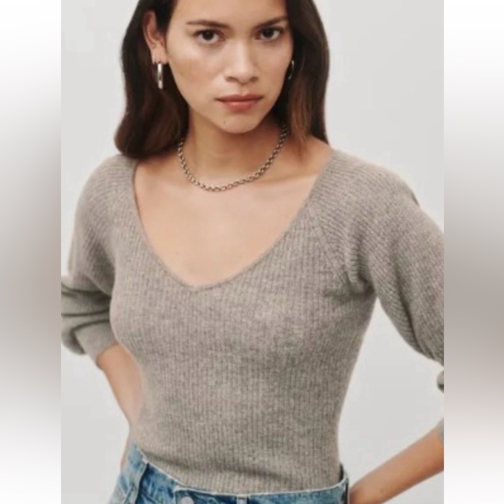 Reformation Gray Hart Cashmere Sweater Top | Small